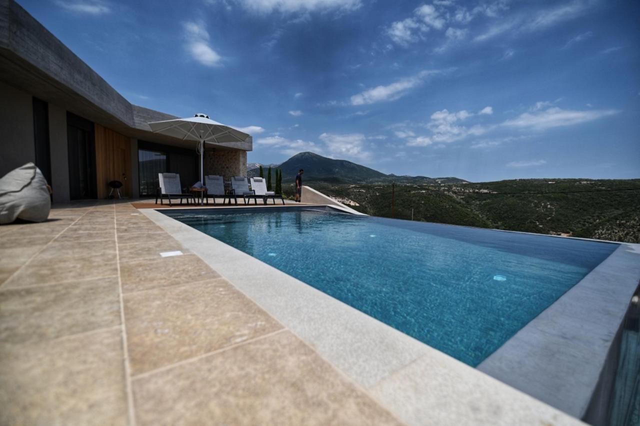 Blooms Of Sivota Bay - Luxury Villas With Private Heated Pool ภายนอก รูปภาพ