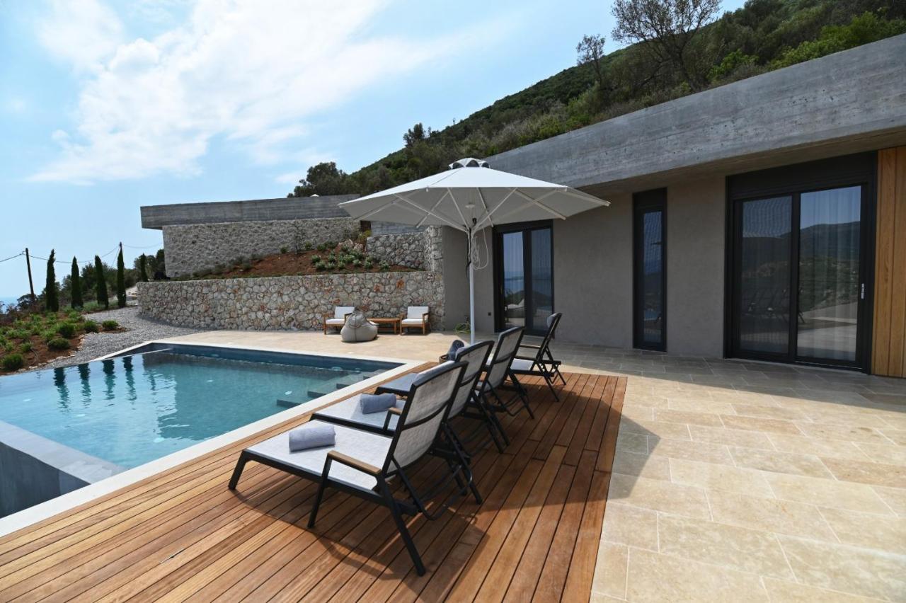 Blooms Of Sivota Bay - Luxury Villas With Private Heated Pool ภายนอก รูปภาพ