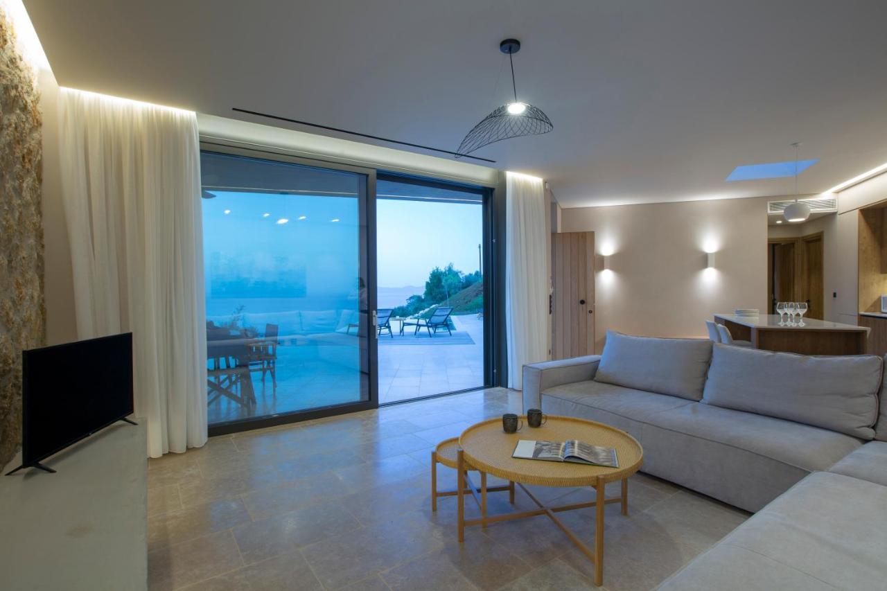 Blooms Of Sivota Bay - Luxury Villas With Private Heated Pool ภายนอก รูปภาพ