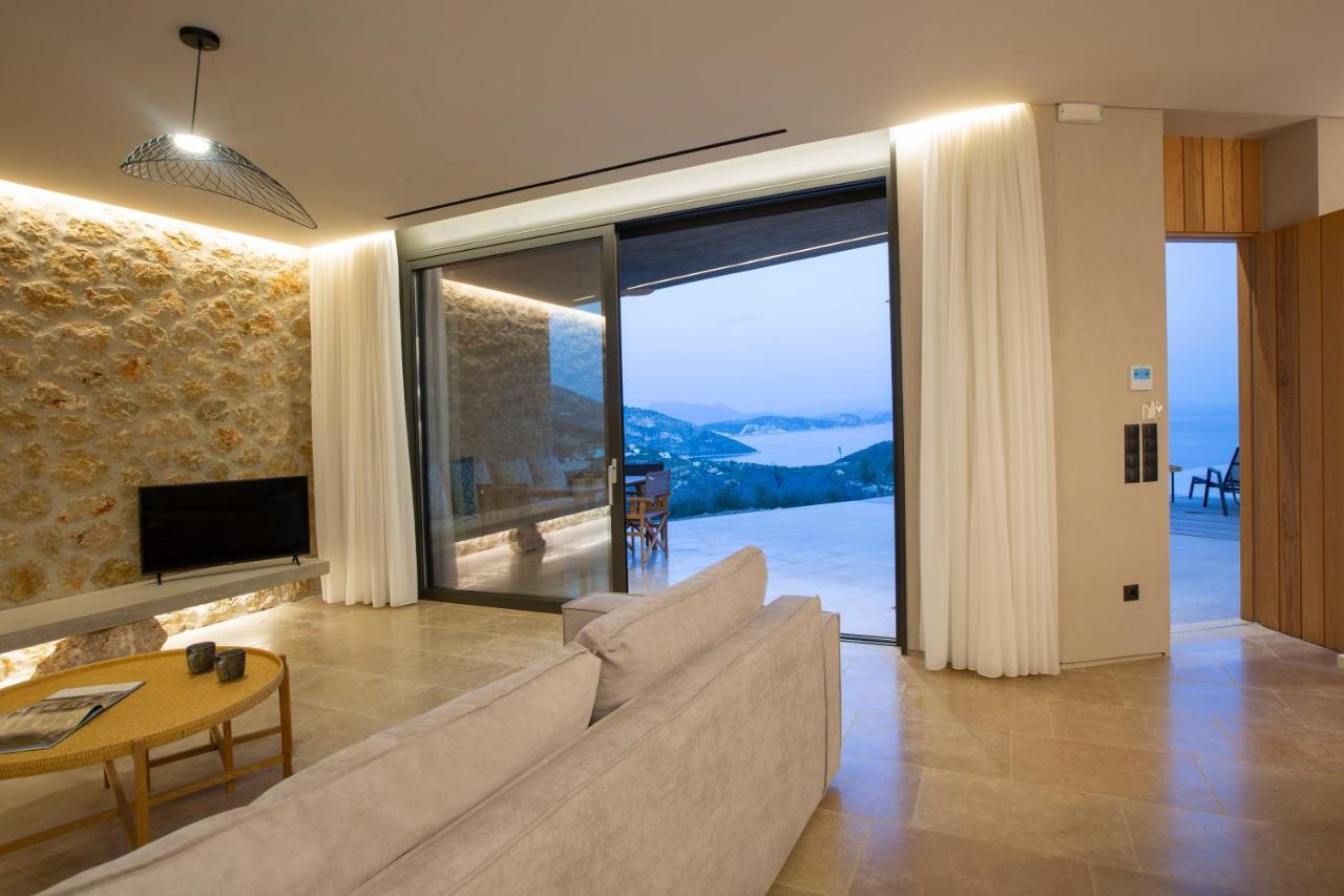 Blooms Of Sivota Bay - Luxury Villas With Private Heated Pool ภายนอก รูปภาพ