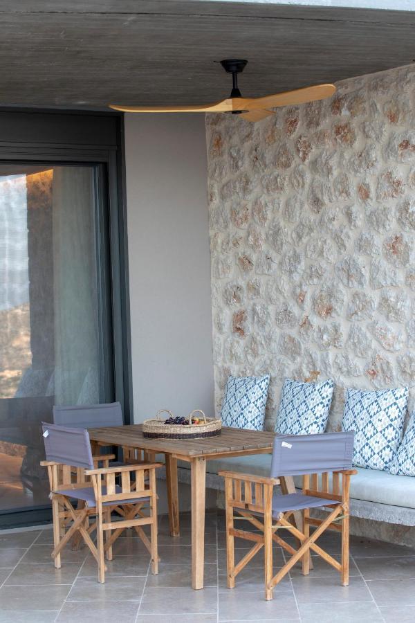 Blooms Of Sivota Bay - Luxury Villas With Private Heated Pool ภายนอก รูปภาพ