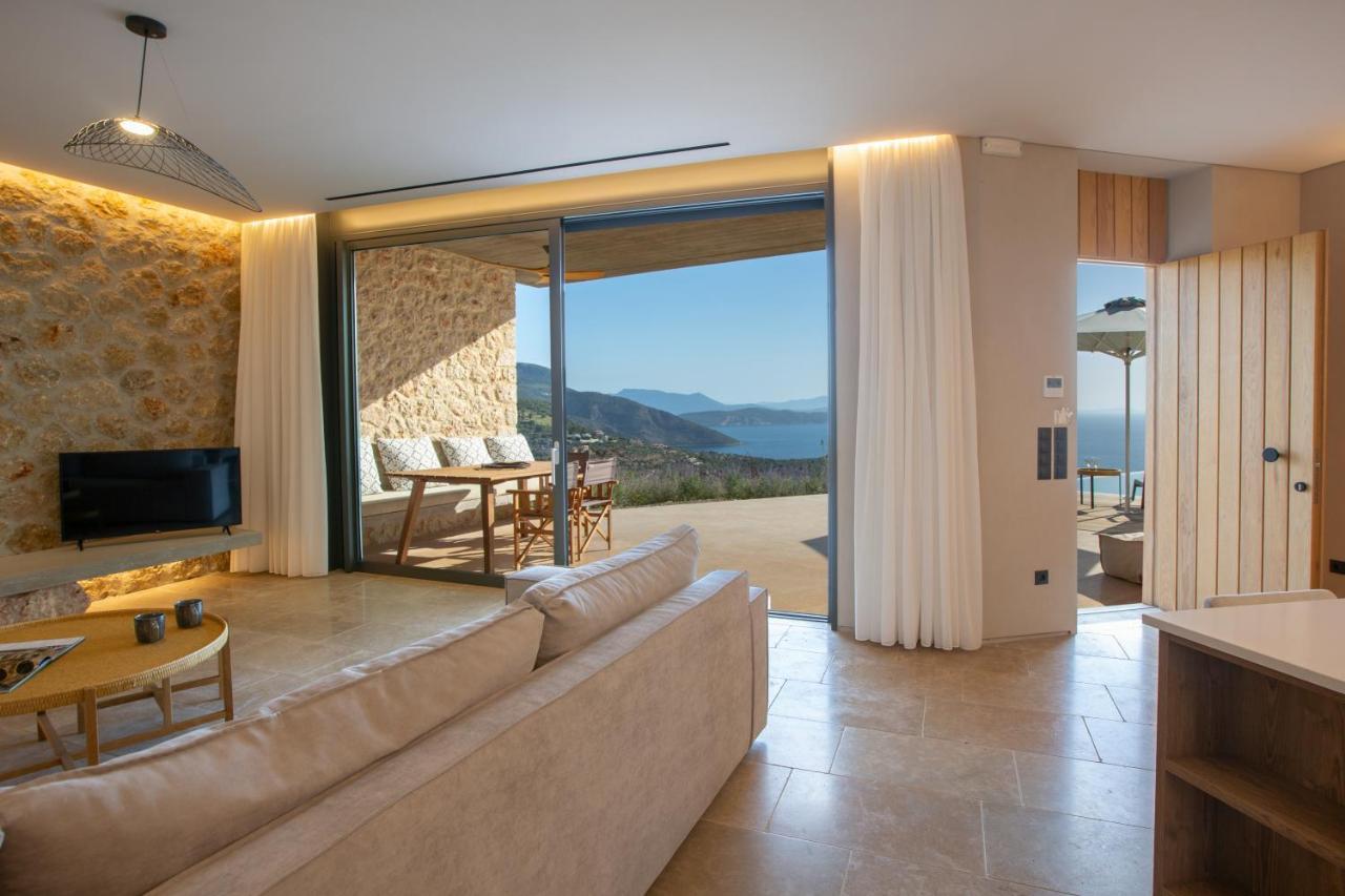 Blooms Of Sivota Bay - Luxury Villas With Private Heated Pool ภายนอก รูปภาพ