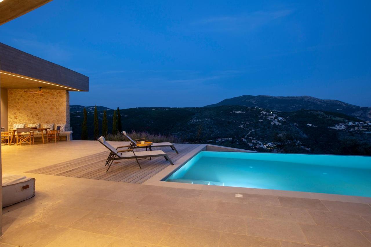 Blooms Of Sivota Bay - Luxury Villas With Private Heated Pool ภายนอก รูปภาพ