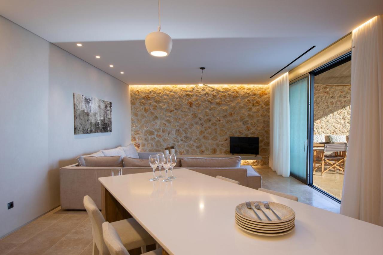 Blooms Of Sivota Bay - Luxury Villas With Private Heated Pool ภายนอก รูปภาพ