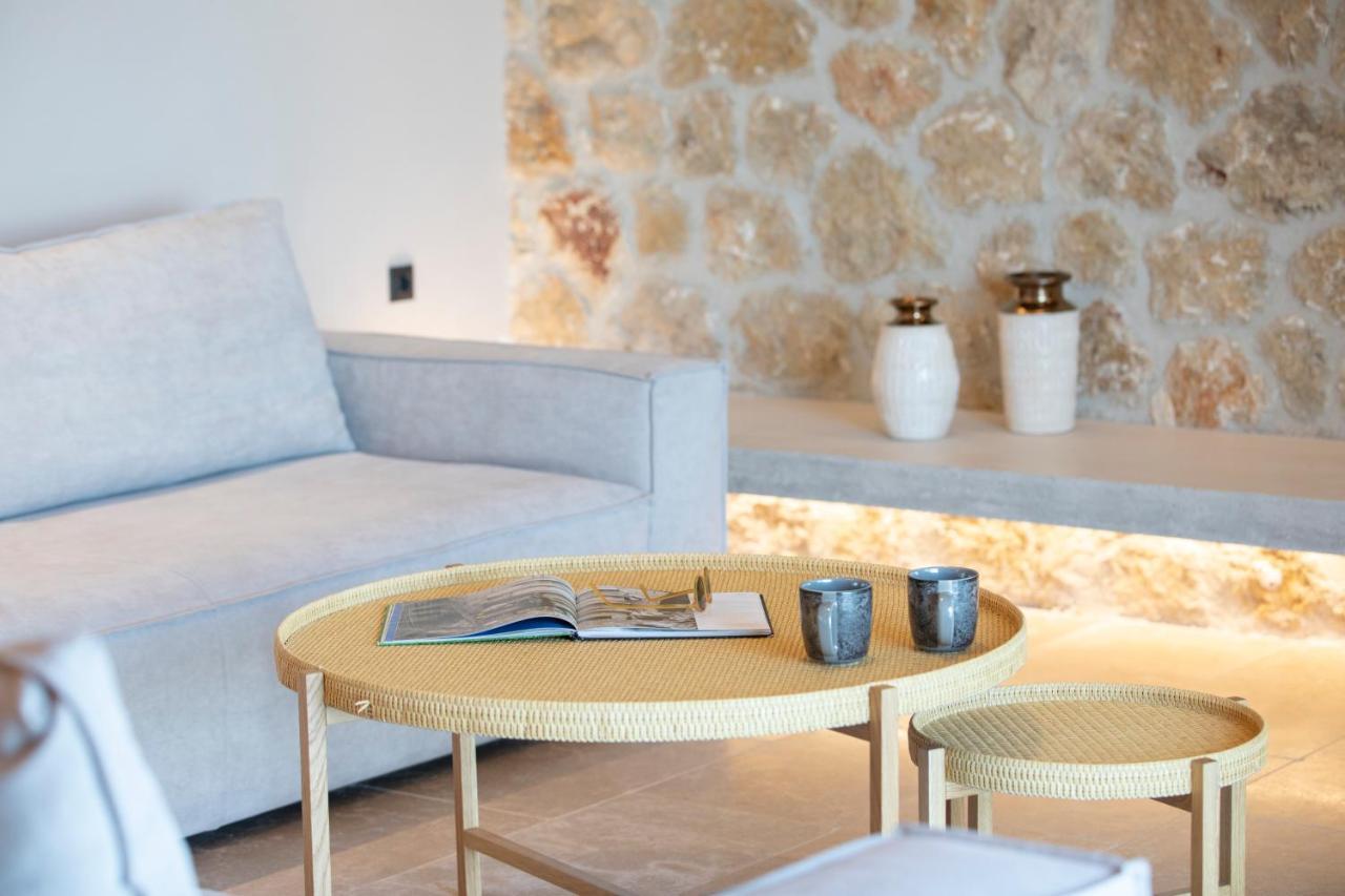 Blooms Of Sivota Bay - Luxury Villas With Private Heated Pool ภายนอก รูปภาพ