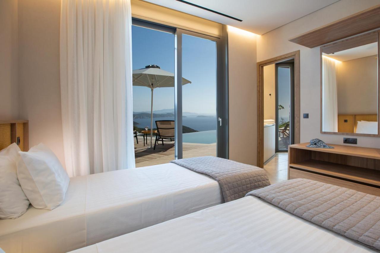 Blooms Of Sivota Bay - Luxury Villas With Private Heated Pool ภายนอก รูปภาพ
